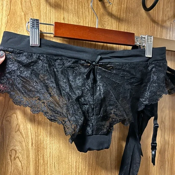 Sexy Black Lace Unlined Underwire Bra and Panty Set for Women Size 36B/Medium 🖤 - Picture 12 of 16